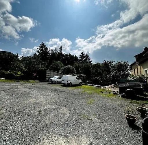 /Sacre Studio/Parking Prive/Wifi