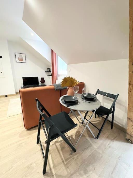 /sacre Studio/parking Prive/wifi Apartment